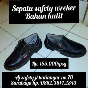 Sepatu safety merk wreckers
