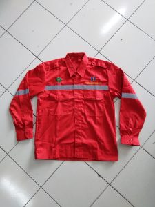 Baju kerja atasan